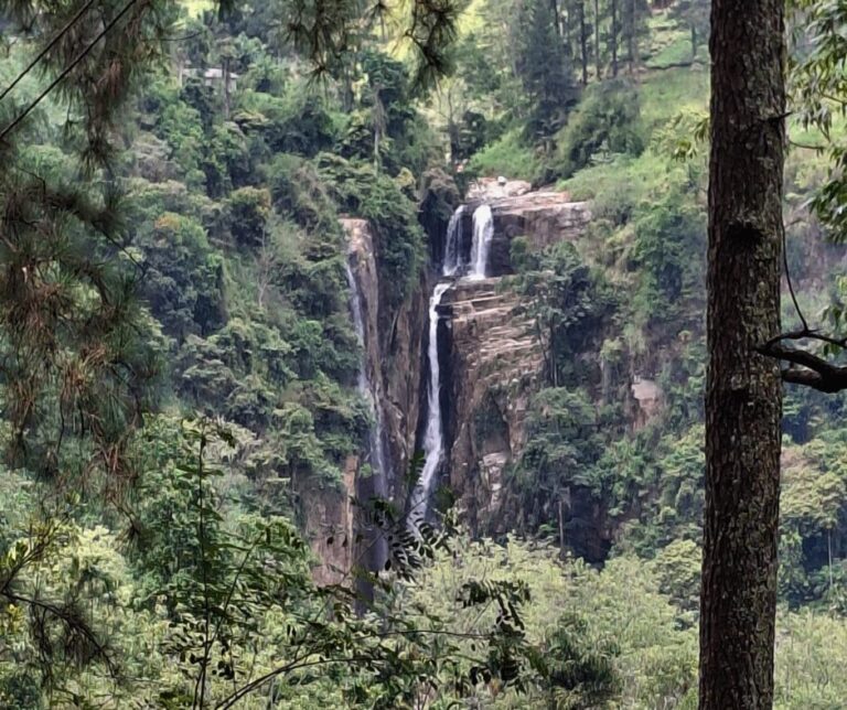 Poona Oya Ella Falls